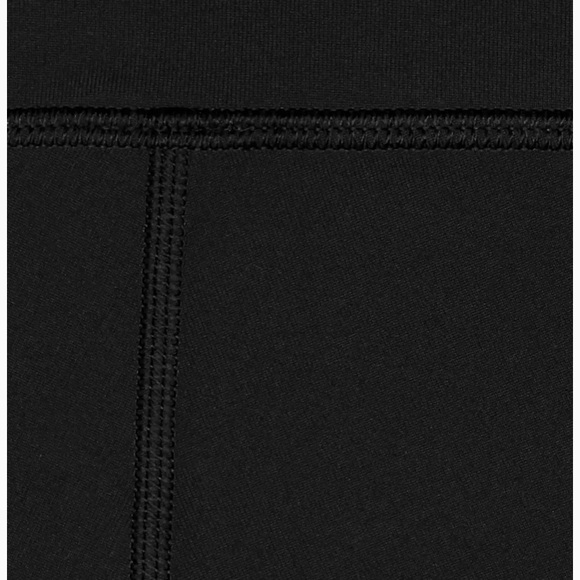 Black 25” Lulu lemon leggings - Picture 4 of 6